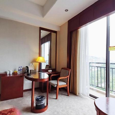 Longyan Capital International Hot Spring Resort Yongding Exterior photo